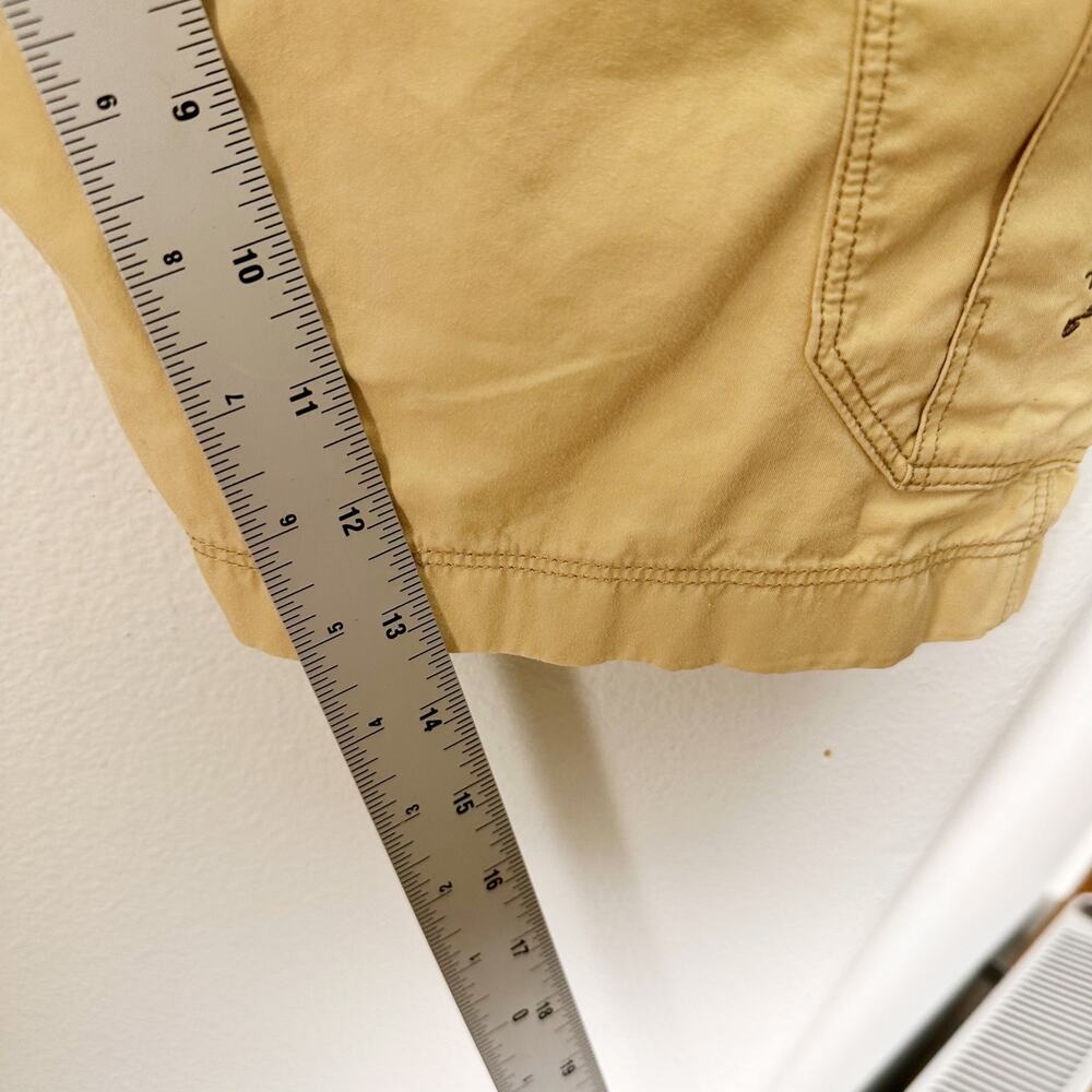Arc’teryx Women’s Cargo Shorts Size 10 Beige Hiking Outdoor Utility - Picture 9 of 9